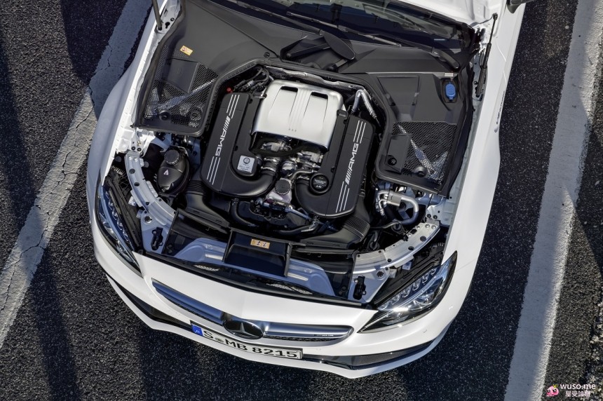 Mercedes-AMG C63 Cabriolet 05.jpg