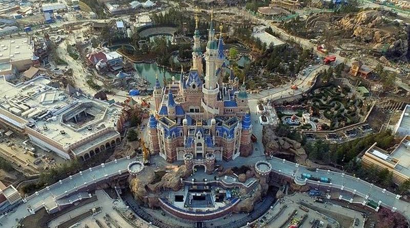shanghai-disneyland-aerial-photo-01.jpg