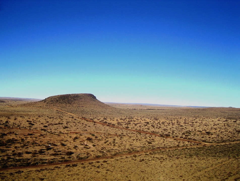 hill-193791_960_720.jpg