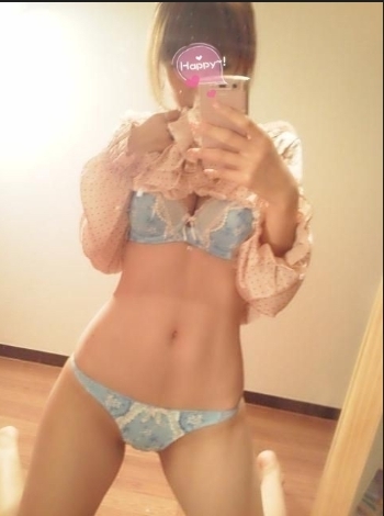 夏雪163.47.D (2).jpg