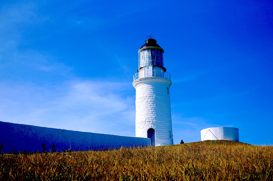 lighthouse-658933_960_720.jpg