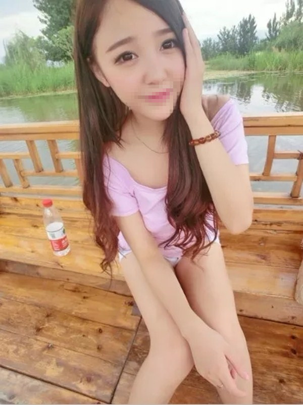 可珍 161-47-D  擁有火辣的身材 及傲人的上圍 性感溫柔婉約的美眉 年輕貌美超正點 腰.jpg