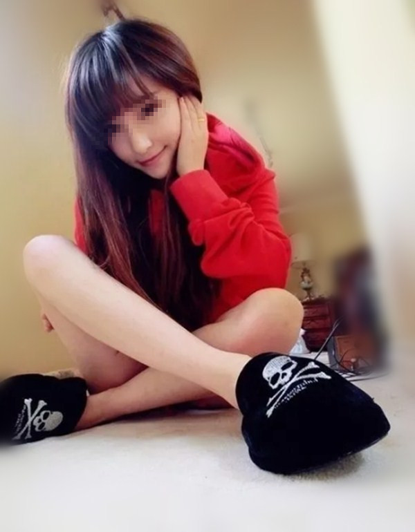 阿雅 166-47-C  外拍麻豆S型的身材 修長美腿 白嫩美皙 隨時散發著誘人的氣息 床上功夫.jpg