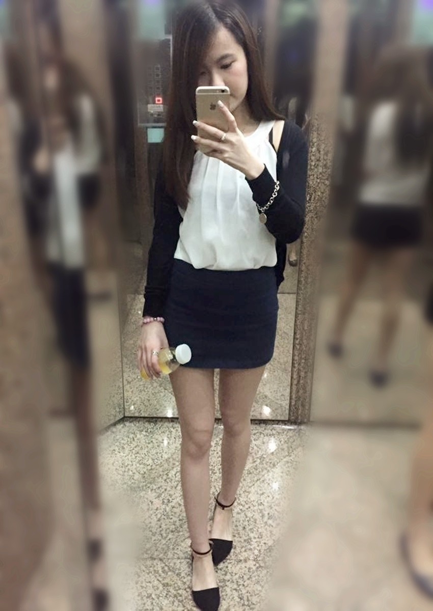 小資  鄰家女孩 妹妹喜歡多種感覺 各種姿勢 白天清純夜晚火辣 身材很有料的唷.jpg.jpg