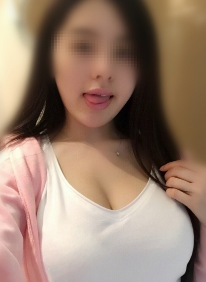 甜甜--163-F-26歲  高挑大奶淫蕩爆乳妹 外貿清純 床上風騷淫蕩 讓你爽歪歪 男下女上 .jpg