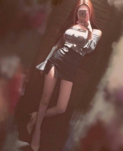 冰冰--165-47-C-23歲  網拍 超有氣質的女生 時尚性感會打扮 獵艷紅唇 胸型超漂亮 熱情.jpg