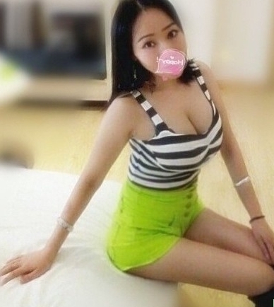 曼軒  167 E  30歲  大膽敢玩 聲音甜美 會和大大撒嬌 胸部很大又堅挺 摸起來手感很好 .jpg