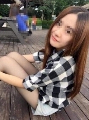 敏敏 155 44 B  22 學生妹 還貸款 兼職很多份工作 實在累到自己了 不想給家人太大負擔.jpg