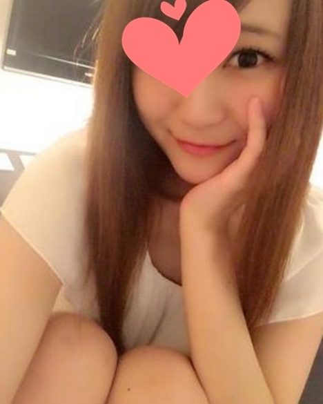 小布丁 158cm 44kg C杯 20歲  初次兼職 害羞 膽小容易緊張 服務很配合 希望能找可以呵.jpg