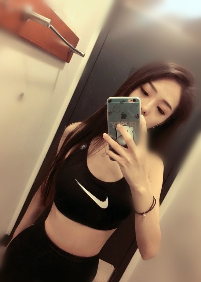 #小爽 166.47.D.22歲 外貌優質互動無距離 口技一流 很有女友的fu會主動親你 鮑水水嫩.jpg