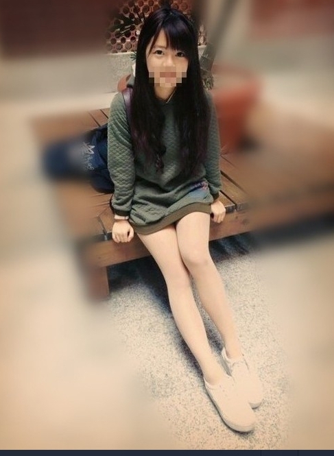 #果果  157cm Ccup 44k 19歲  奶茶妹妹私兼 粉嘟嘟的 超可愛 小隻馬 好操控  最喜歡哥.jpg