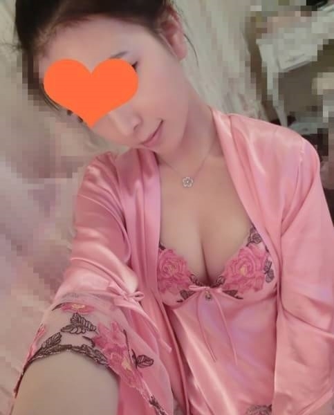 #可然  163 46 C  24歲  年輕氣質 皮膚白 配合度高 口交技術讚 叫床聲音像Av女優一樣.jpg