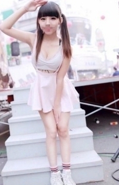 ★幼齒美眉★  KK  160 36D 46 20y 清純可愛小支馬 膚白 甜美漂亮的臉蛋  青春肉體  .jpg