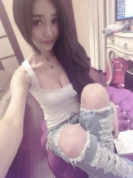 #易安  158 C 45 23歲  皮膚嫩滑 性感大白兔 超粉嫩  一點都不肉 抱起來特別的方便 皮.jpg