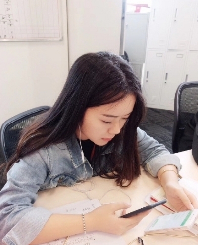 #露露  162 C 46 22歲  房屋仲介氣質妹 第一次下海.jpg