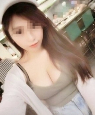 #小唯  163 46 D 20歲  胸大 膚白 大眼 臉蛋可愛 身材棒棒 腰細 胸大 不油 不抽煙 穴.jpg