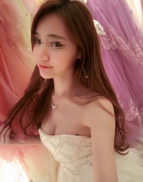 #微莎  167 D 23歲  平面辣模 臉蛋 五官非常漂亮 精緻 身材超火辣 修長美腿 大奶 翹臀.jpg