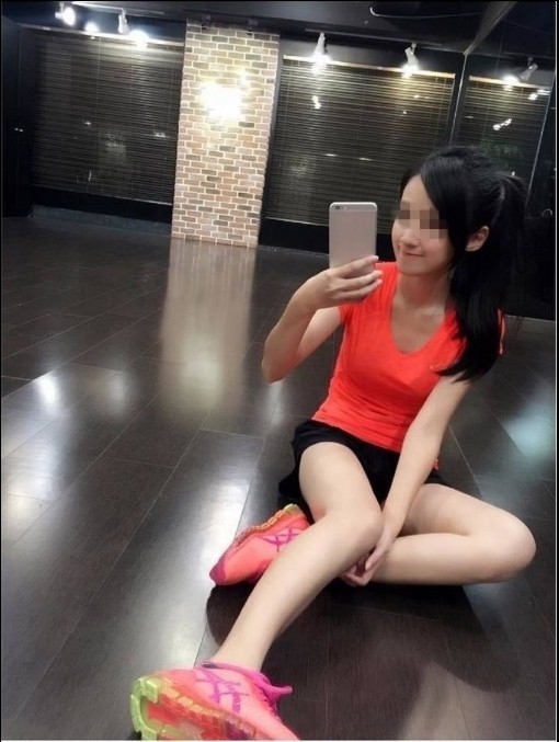 #妞妞  155 43 C 20歲  清純 可愛 鄰家妹妹型 妹妹很聽話喲 叫聲超奶的.jpg.jpg