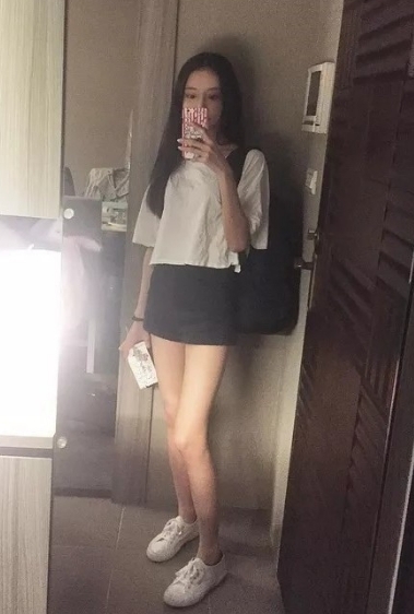 #喵喵  155 C 20y  外表清純在校學生妹 青春期荷爾蒙悸動 很想試試愛愛的感覺 她喜歡.jpg