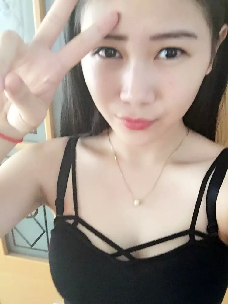 更多套图加Q1972599377相册查看438_282.jpg