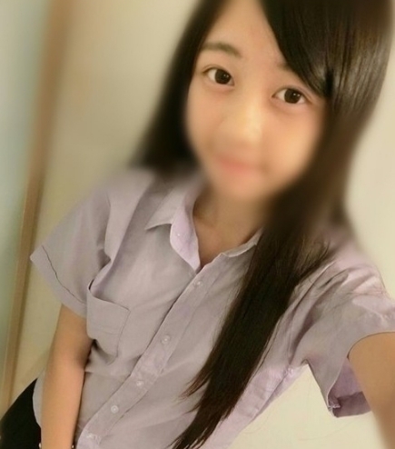 #奶茶  158 44 C 21歲  皮膚白皙 嬌小可愛 笑容甜美 可以親乖巧聽話.jpg