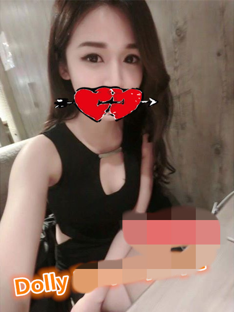 Dolly 987046.jpg