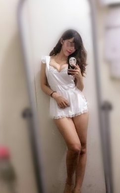 #夏子涵  165 D 24  高挑 外貌 身材性感 擁有34D的豐滿身材 性格很open 床上很會挑逗 .jpg