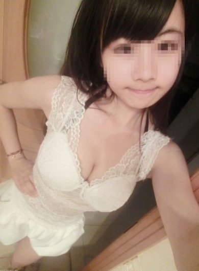 #夢想小隻大奶火車便當  #妮妮  156 D 46 21  清純無辜小眼神 聲音好聽會撒嬌 童顏大.jpg