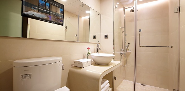 beauty-hotels-taipei-beautique-hotel-superior-suite-4.jpg