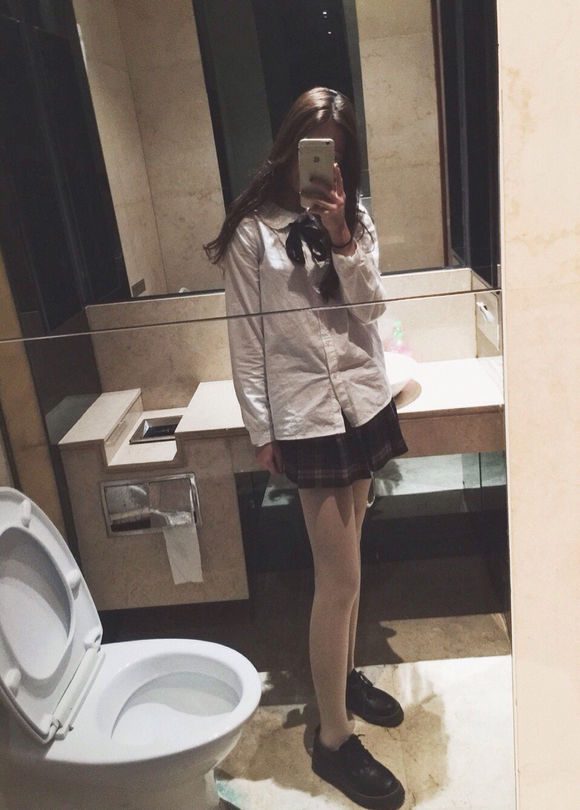 241f95cad1c8a78695cc2d8b6b09c93d71cf5054.jpg