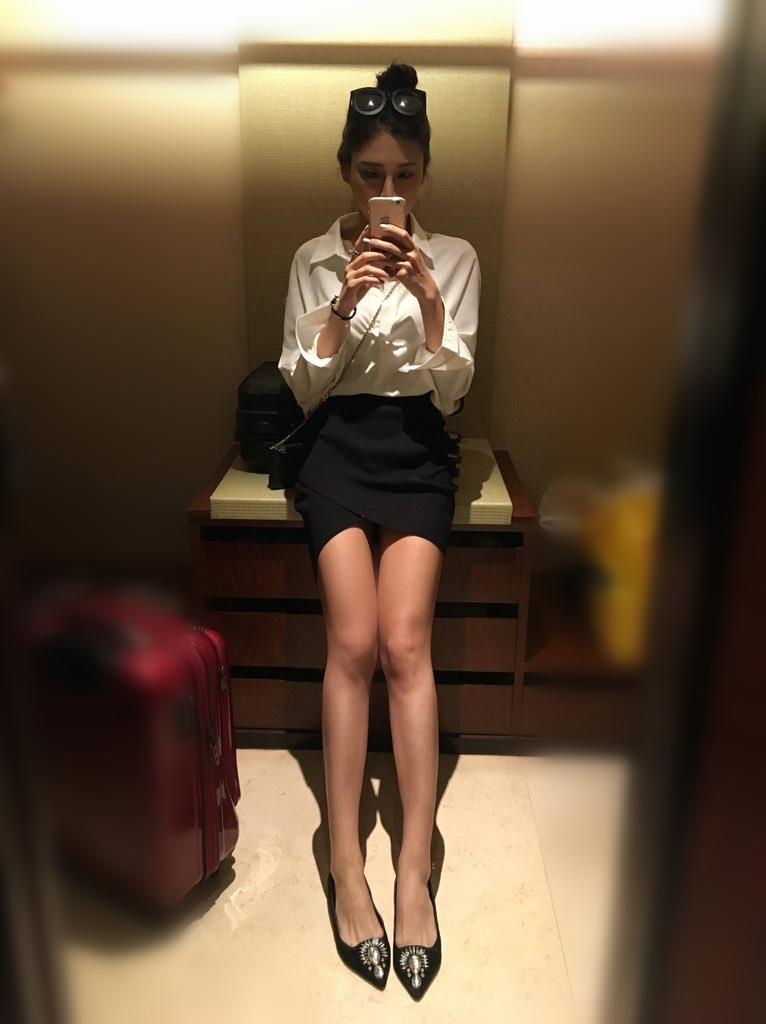 girl13.com-2018-04-20-17-32-09_80_副本.jpg