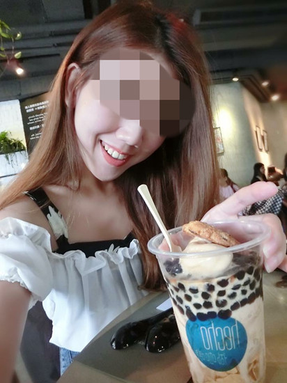 11911218.jpg