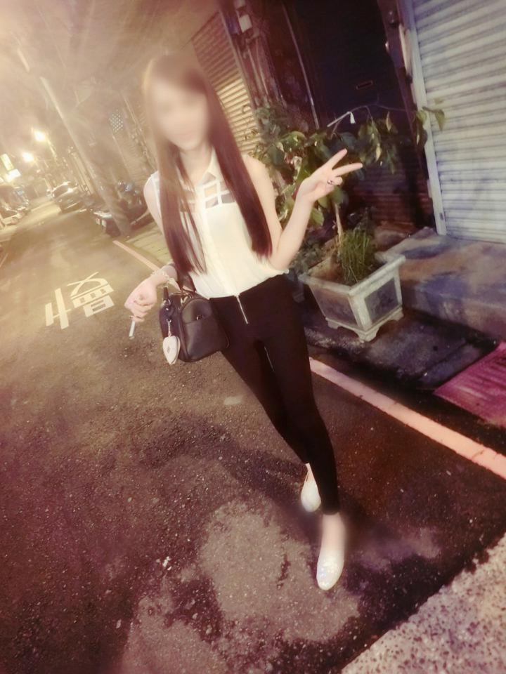 10406393.jpg