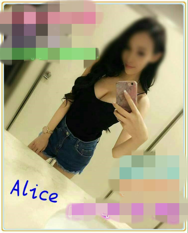 Alice 279036.jpg