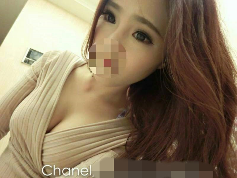 Chanel 40.jpg