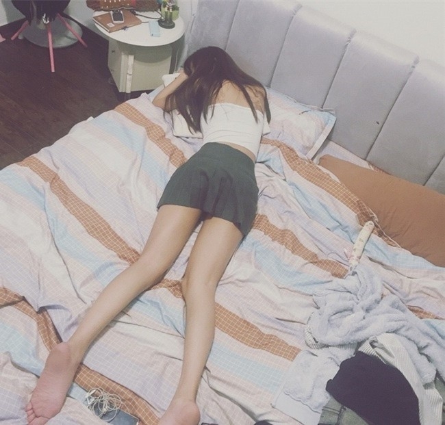 小詩  21歲 C奶