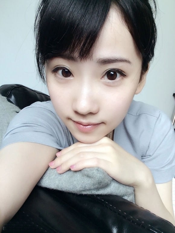 小詩  21歲 C奶