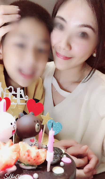 40bc7c1fgy1fnposvthq4j21401z4b2c - 複製.jpg