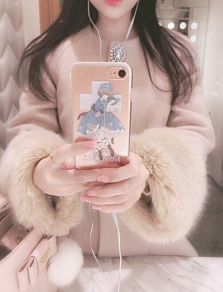 296. DN86Q_sUIAAFkrs..jpg