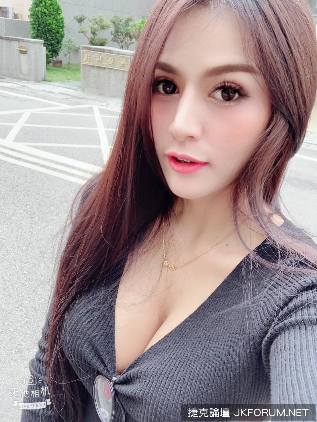 2346111egqvmxggbv5xe6m.jpg
