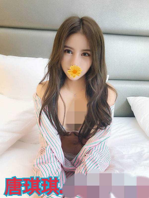 唐琪琪 1210.jpg