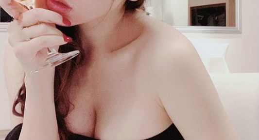 芸芸假照_meitu_1.jpg
