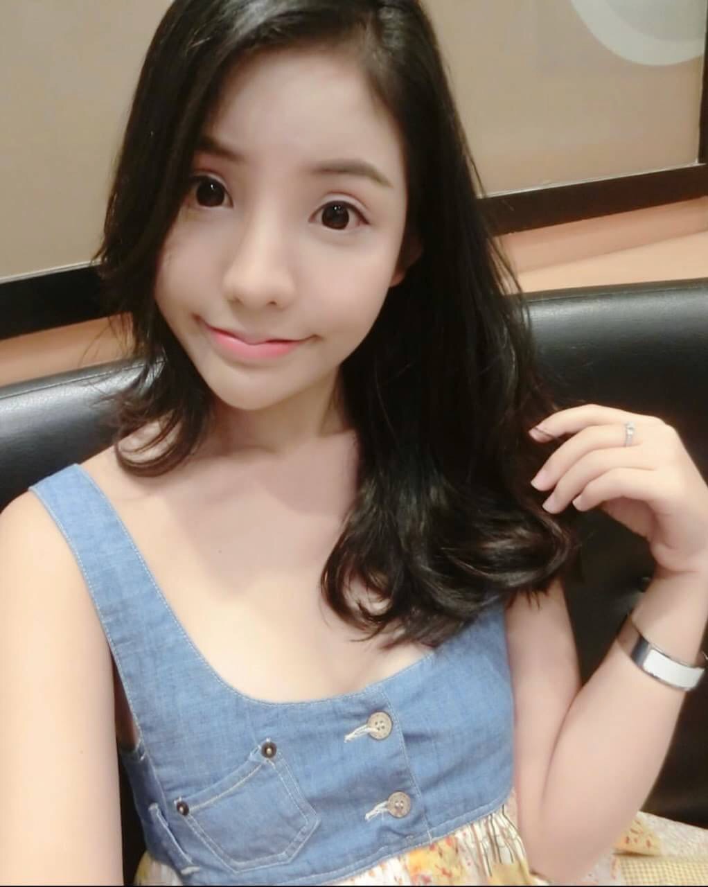 91A090B8-F5C0-4575-B05D-16BBC8F2F6E0.jpeg