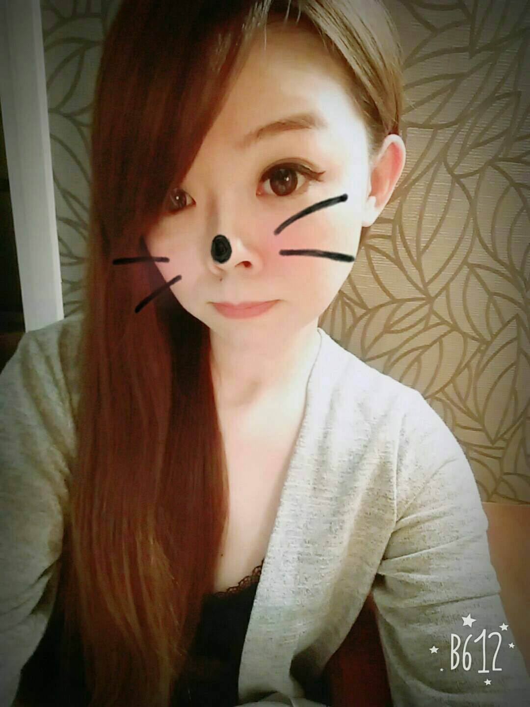 白白本人照.jpg