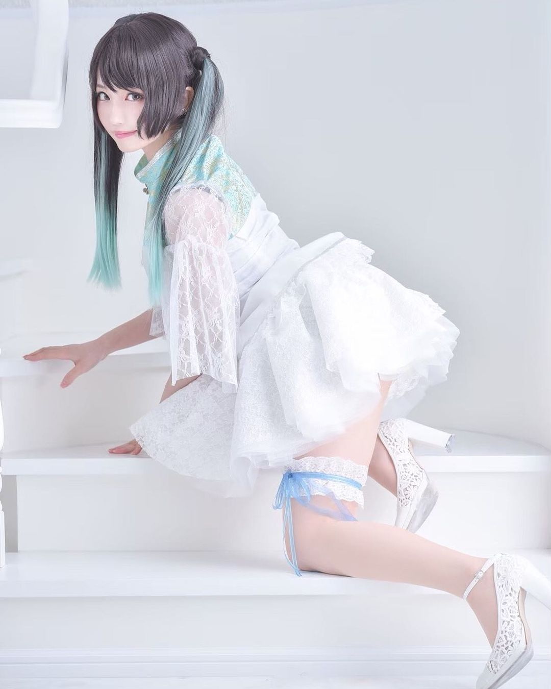230528383n01x2d7bqnn07.jpg