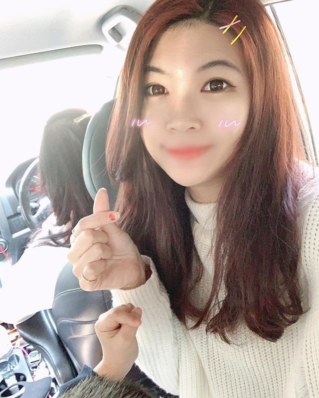 小表姐.jpg
