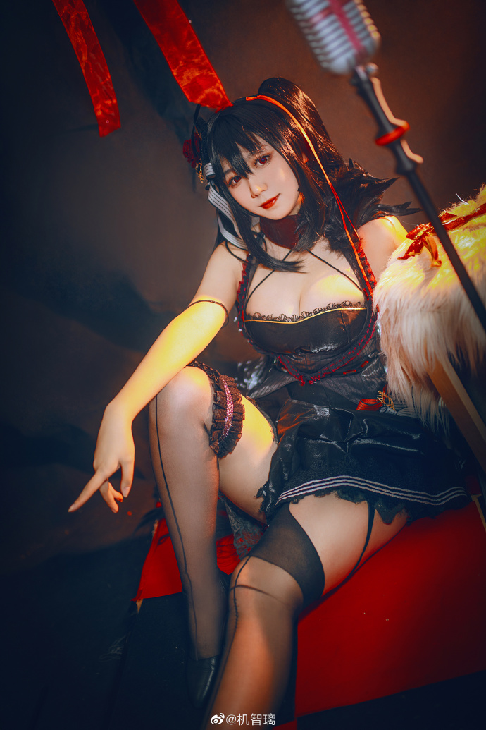 11352065hk6czo4uo4n4q5.jpg