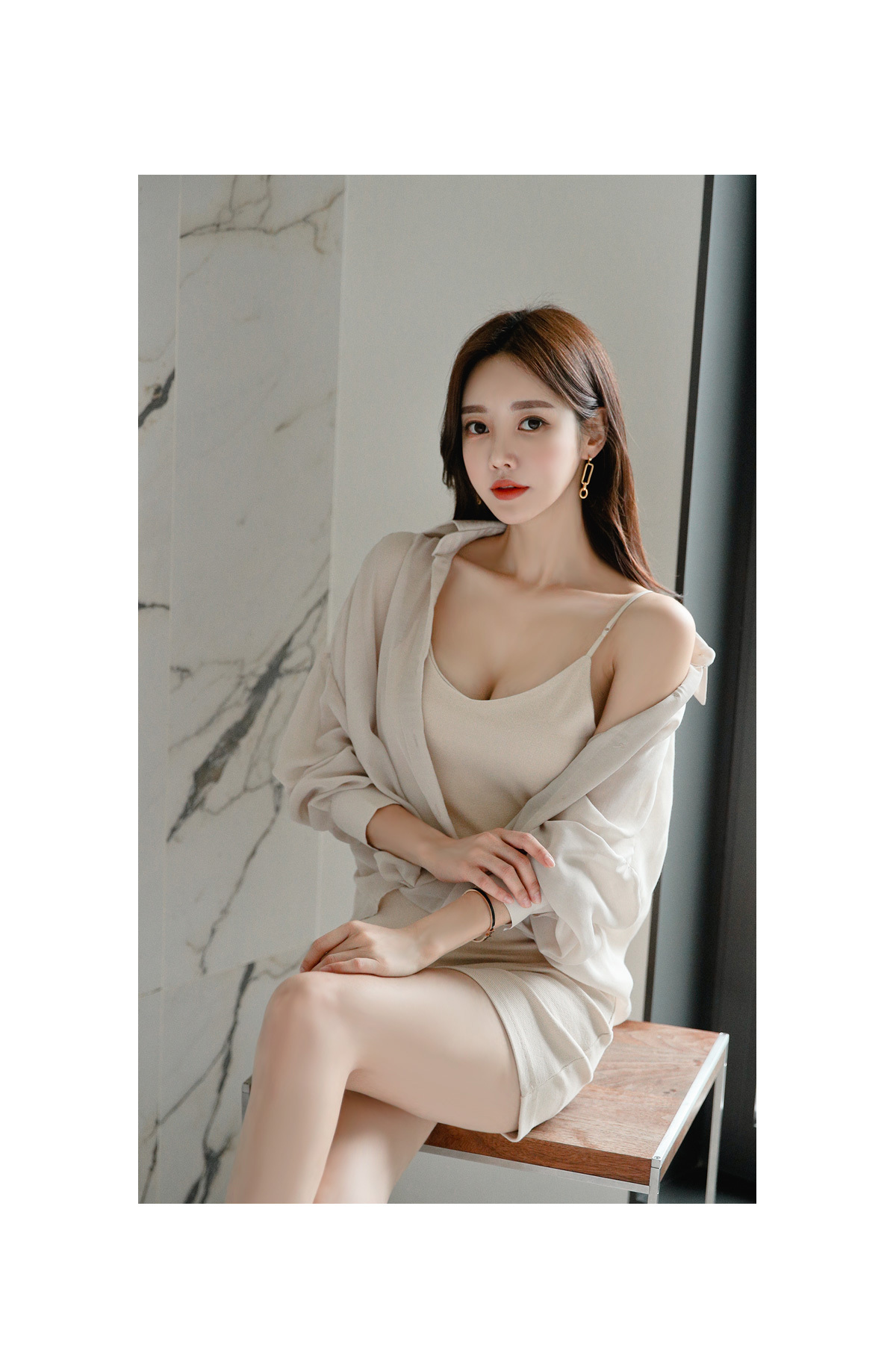 ro-bl-0917page_11.jpg