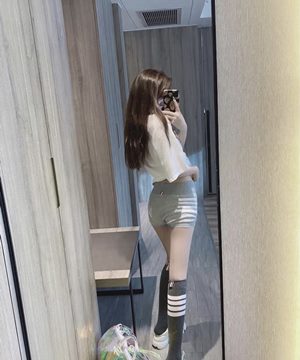204821j2yl6rkkbsz294b1.jpg