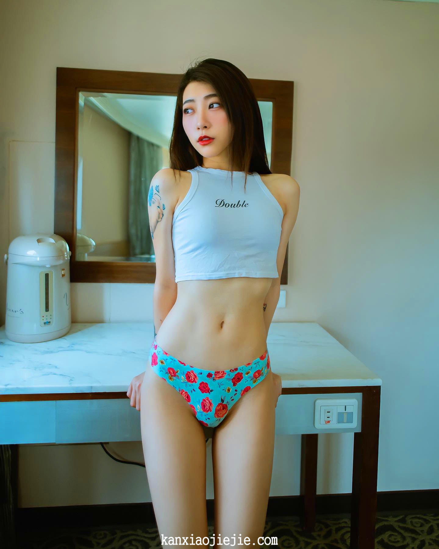 09c7e491a3c753bb9a971806aa71c6ba.jpg
